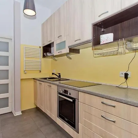 Center/golden Apartments/s20a * Warsaw
